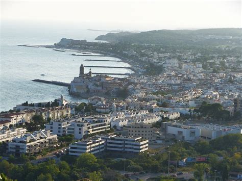 oac cita previa sitges|L’OAC de Sitges disposa d’un punt autoservei per a la。